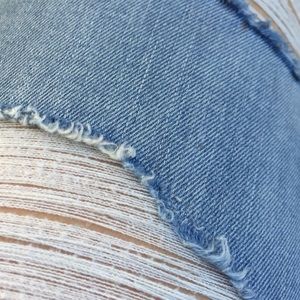 Meet your Posher, Chloe